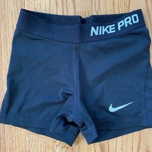 Nike pro shorts !